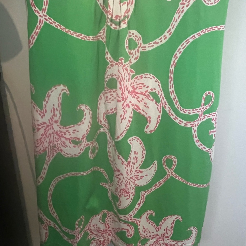 Lilly Pulitzer Green & Pink Floral V‑Neck Midi Dress - Picture 6 of 12